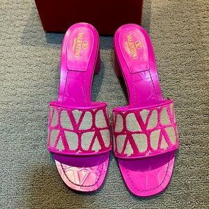 Brand new Valentino sandals